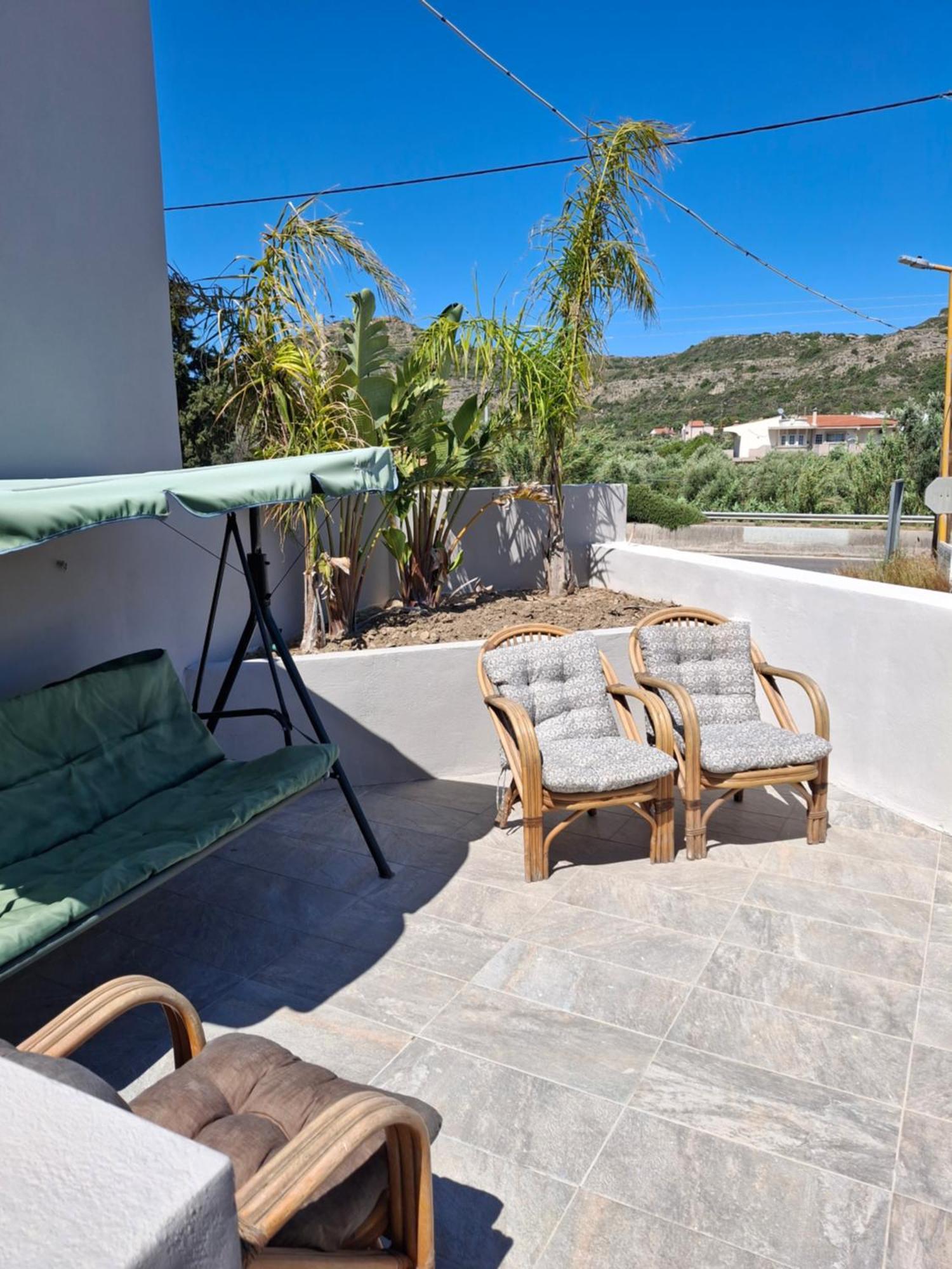 Peter's Place deluxe studios Faliraki Exterior foto